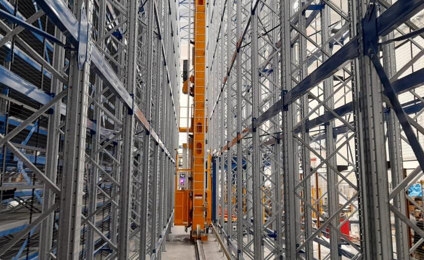 搭建3000平的堆垛機立體倉庫要多少錢？