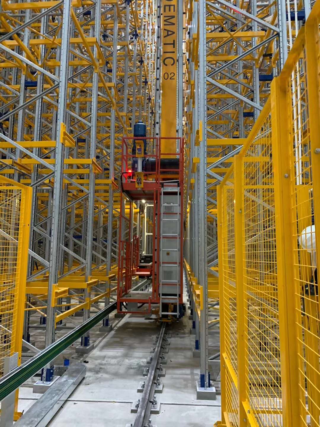 智能立體倉庫核心技術：解鎖倉儲新可能